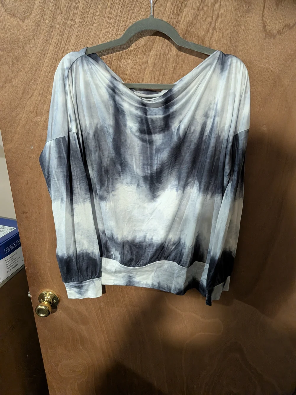 Tie-Dye Long Sleeve Women's Top in Black and White